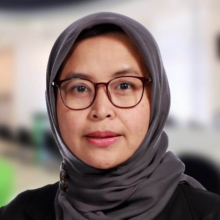 Dr. Siti Nurjanah, S.IP